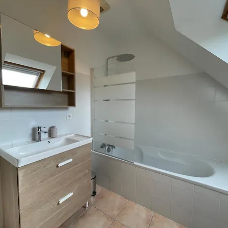 Ty Plom Proche Du Centre Et Des Plages Holiday home